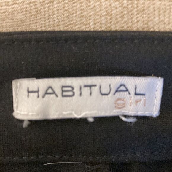 Habitual Kids Black Stretch Slim Leg Pants with Zipper Accents. Size 12. - Picture 7 of 8